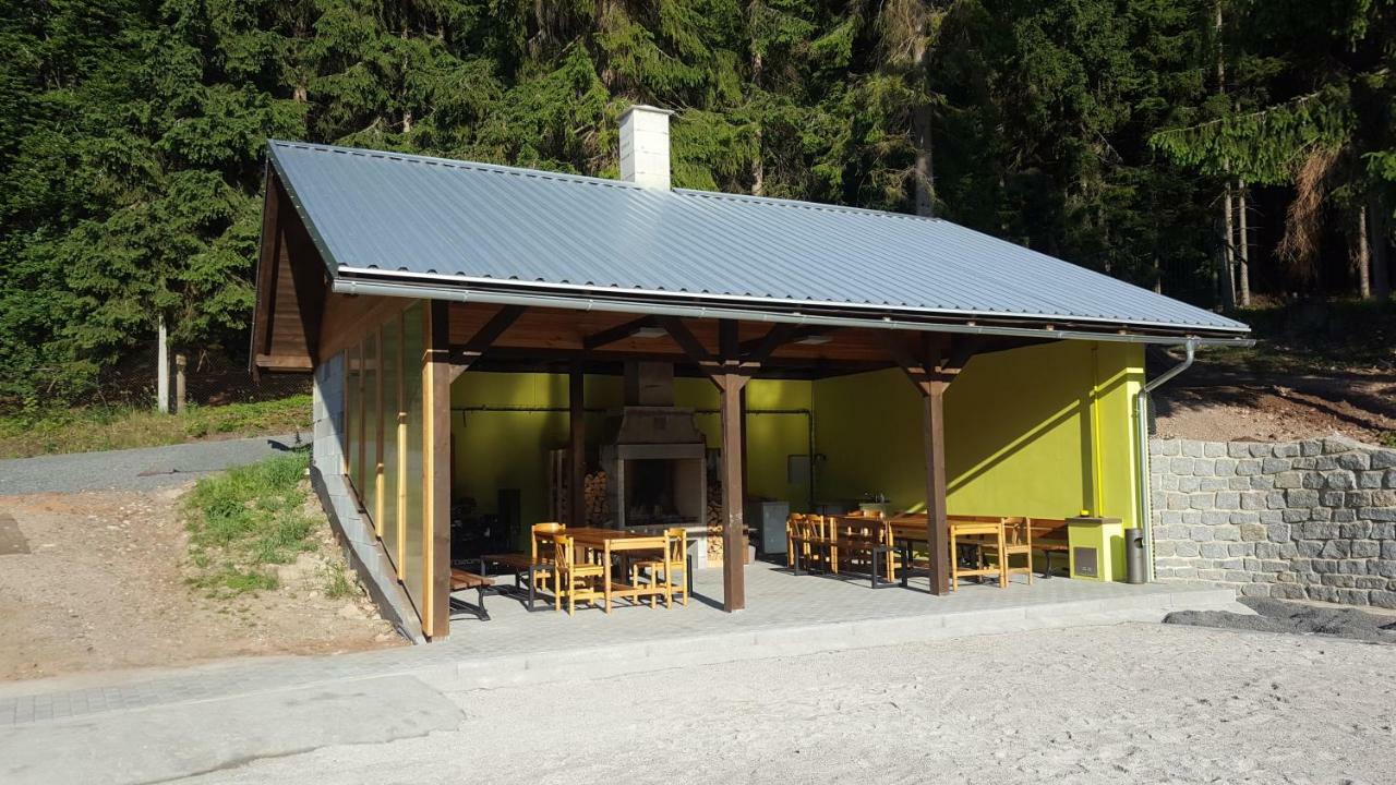 Rs Bernov Zatisi Hotel Nejdek Exterior foto