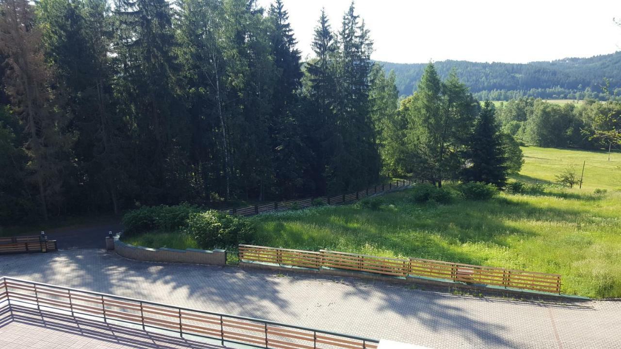 Rs Bernov Zatisi Hotel Nejdek Exterior foto